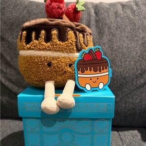 Jellycat glacy Chocolate Cake Harrods limited edition Plush Toy